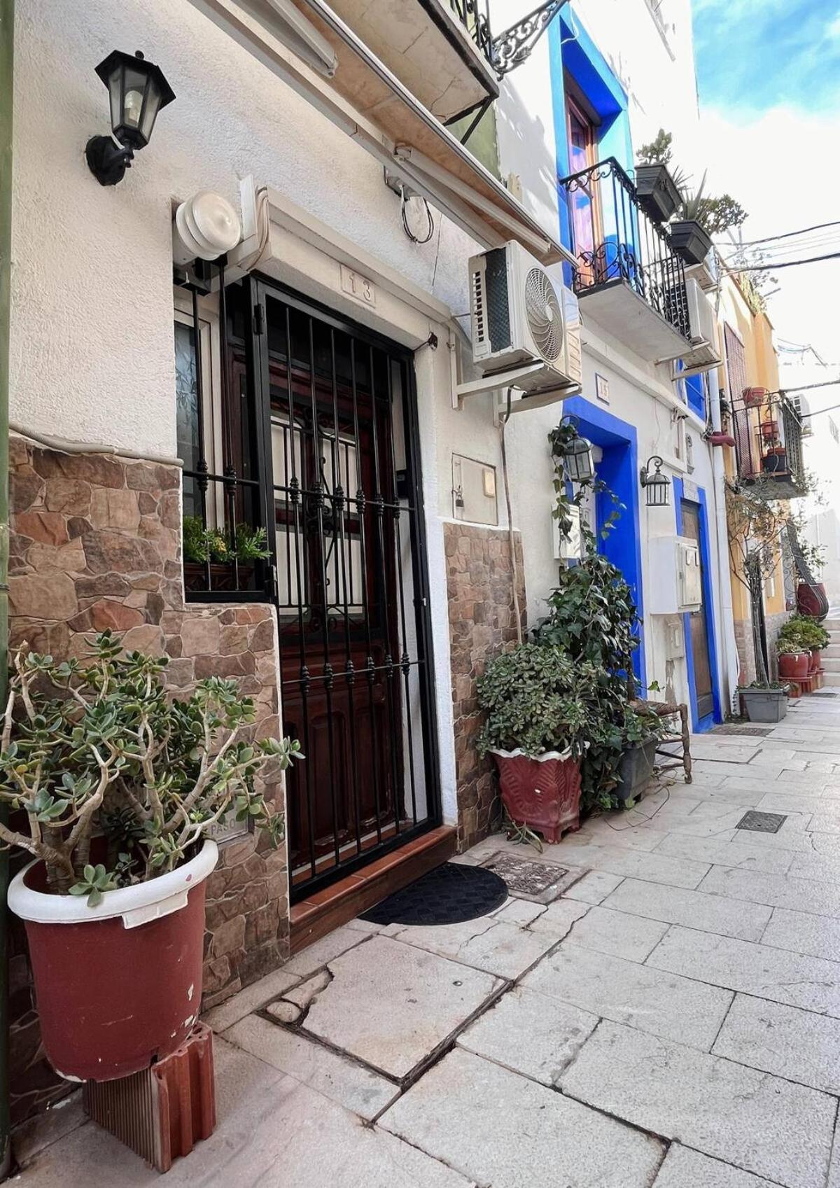 Apartamento En Casco Antiguo De Αλικάντε Εξωτερικό φωτογραφία